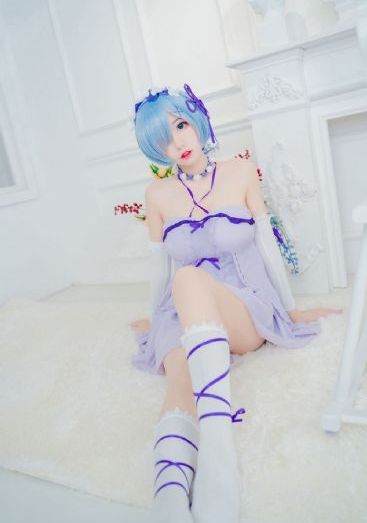 aa网址_午夜在线观看完整版
