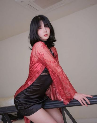 91精品综合久久久久久五回天_高清最新电影在线观看