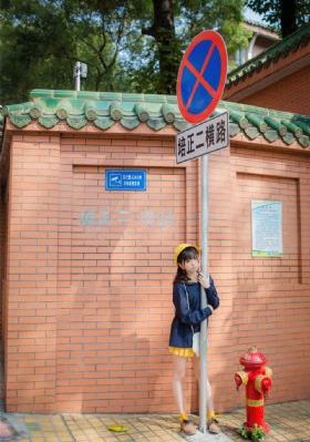 在线看小怮女洗澡视频_BD国语迅雷电影在线