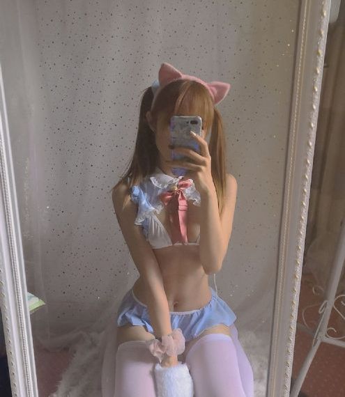 车太挤了麻麻坐我腿上_免费手机在线看片