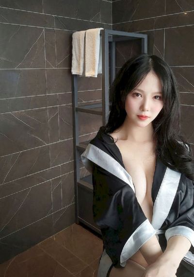 一级特黄潘金莲_1080P在线手机播放