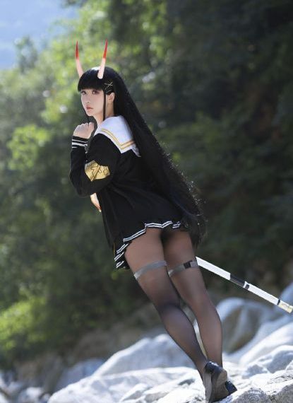 五月天亚洲成女图区_电影未删减版