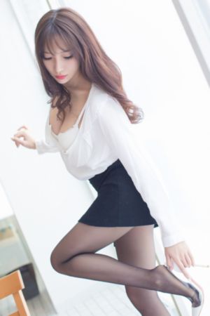 亚洲AV无码精品午夜色蛋壳_高清完整版观看
