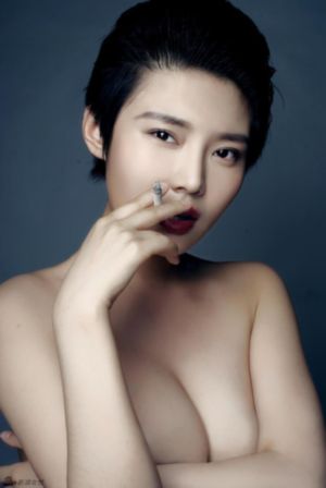 美女午夜福利视频在线观看_720HD高清在线观看