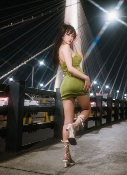 校园春色欧美激情_BD韩语手机在线看