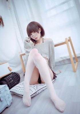 欧美精品日韩精品一卡_完整版电影在线观看