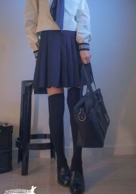 青青青草大香蕉_超清高清完整版