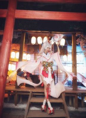 牛鞭插入美女视频_超清免费播放