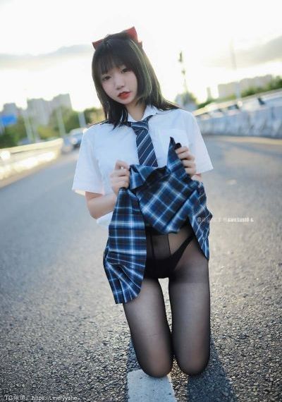 俄罗斯妈妈完整版_1080P高清迅雷在线观看